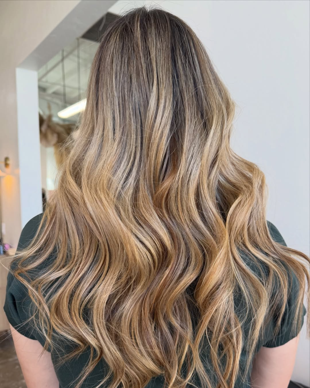 Tape In Extensions for Volume by Yesenia