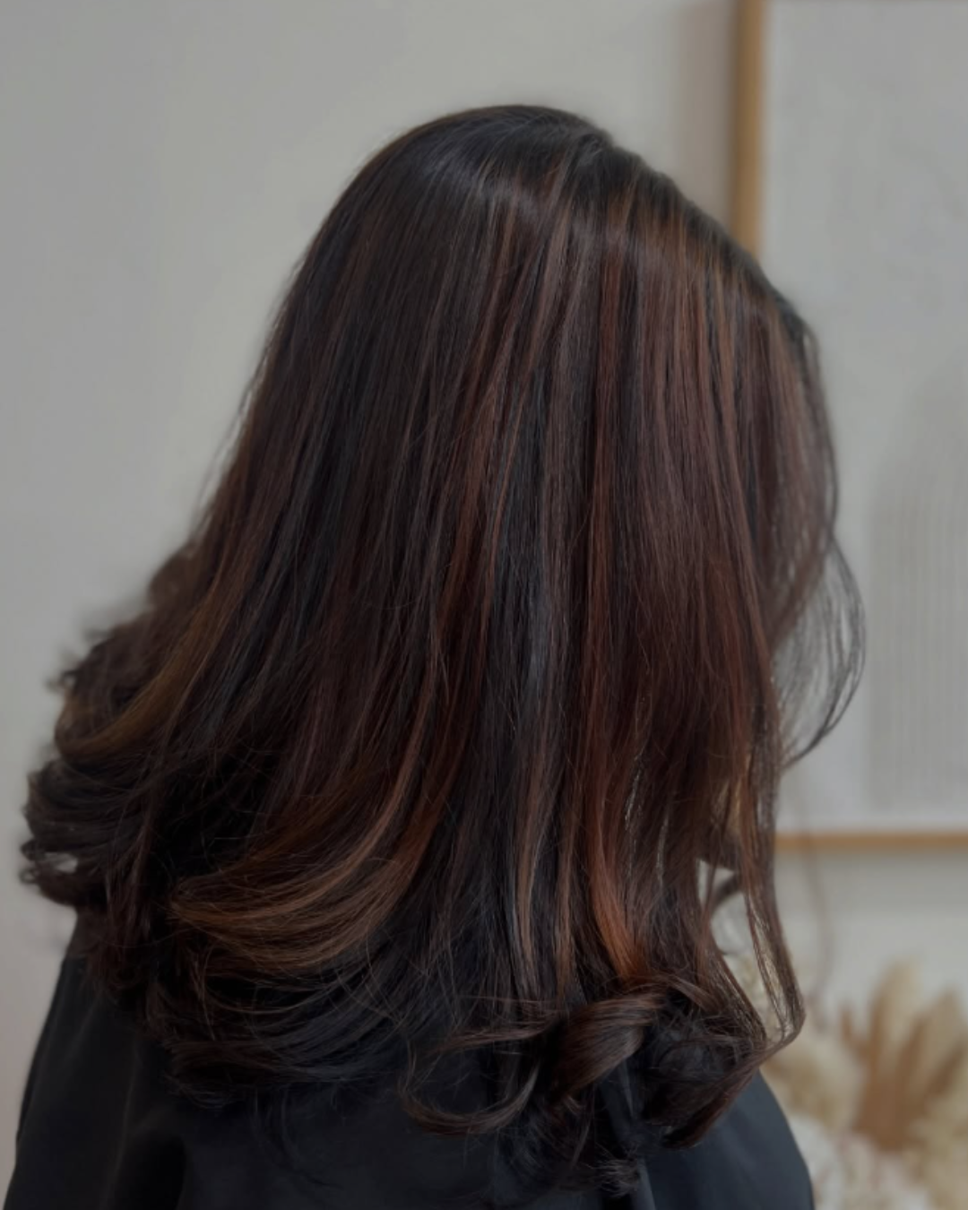 Side profile showing long, straight golden summer blonde hair with bright face-framing highlights by Desirae